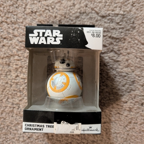 Hallmark Other - Hallmark Star Wars BB-8 Ornament - White and Orange